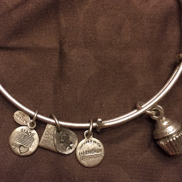 Alex and Ani silver cupcake bangle bracelet - Picture 4 of 4